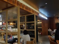 -星巴克臻选(国贸商城首店)