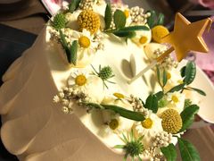 -小苍兰风铃草·礼物蛋糕(沈阳店)