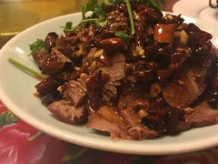 -闯关东东北农家菜(崂山石老人店)