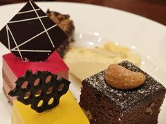 -北京希尔顿逸林酒店-逸轩西餐厅-自助餐厅