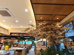 -乡土黄·鲜牛肉火锅·小龙虾(兴业街店)