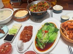 -梅利汴京烤鸭•开封豫菜地标店(东司门店)