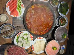 -旧街市鲜货老火锅(大光路店)