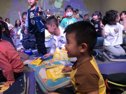 -小鸡哆哆故事屋·儿童乐园(嘉里城店)