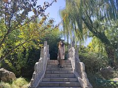 -衡王府石坊
