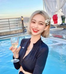 -摩登时代美发沙龙