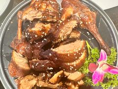 -小饕荟雅安贡椒鱼鲜馆(广福桥店)