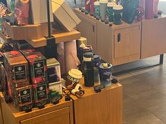 -星巴克(北新泾店)