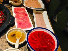 -舒家大院重庆老火锅(纪念塔店)