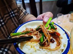 -洪霞餐馆
