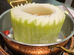 -得意咚瓜·顺德鱼生·冬瓜火锅(深圳首店)