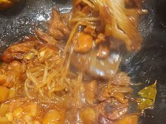 -锅老头海鲜铁锅炖