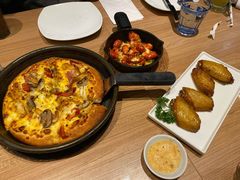 -必胜客(龙泉万达店)