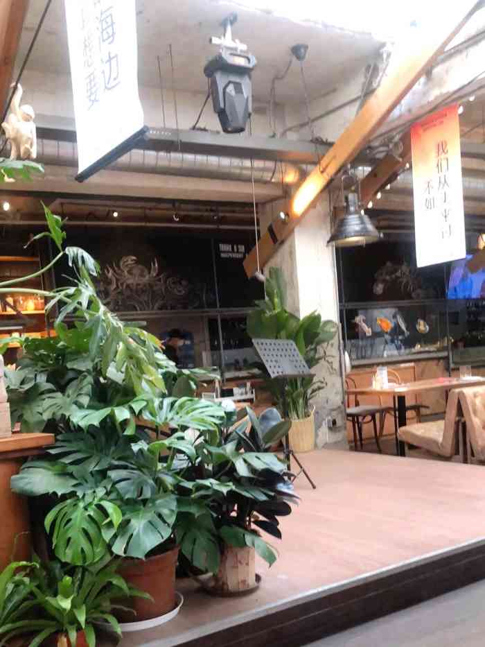 三秋舍·梦幻岛(小西路店)-"三秋舍的老店倒是去过几次,菜品都很喜欢