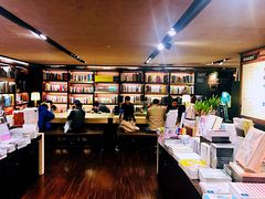 -诚品书店(敦南店)