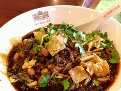 -海口骑楼小吃街