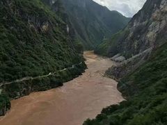 -丽江虎跳峡景区-售票处