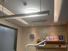 -上海仁爱医院口腔科 · 种植