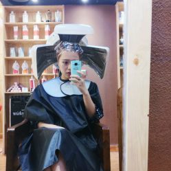 -明洞造型精品烫染