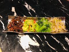 野山菜拼盘-山川小町·极番烧肉(新地假日广场店)