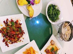 -万山楼海鲜酒家·二十三年老字号