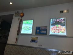 -湘渝人家·川湘菜(十里河店)
