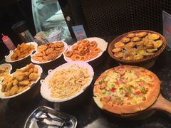 -钱小奴创意自助餐厅·山野黑猪肉畅吃(苏州昆山招商花园城店)