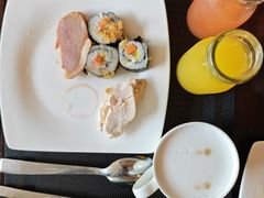 -三亚湾海居铂尔曼度假酒店