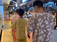 -涨巢·潮玩水疗局