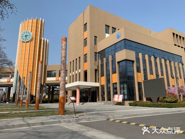 山东省青岛第二中学(江西路分校)图片