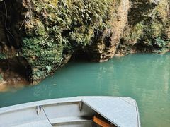 -怀托摩萤火虫洞