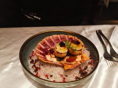 蘑菇煎北海道鲜带子佐黑鳍鱼沙拉-Mood 慕得.普洛旺斯(日月广场店)