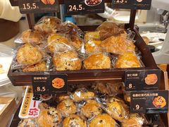 -小飞象面包公社(珠江路金鹰店)