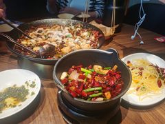 -蜀都丰 川菜·水煮活鱼(万象九宜城店)