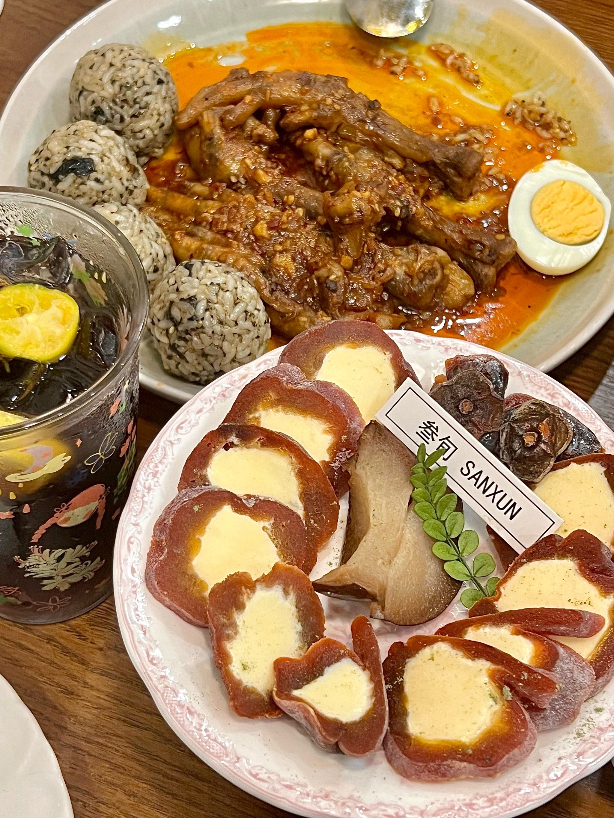 朋友说我今年朋友圈的美食被这家店承包了哈哈哈