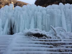 -大平台龙居瀑布旅游区
