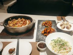 -皇城根·鲁菜济南菜·吊炉烤鸭·炒鸡鱼头(济南旗舰店)