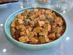 -三江源美食城