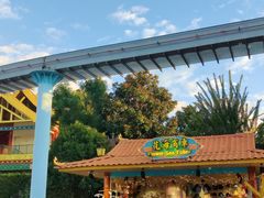 -七彩云南欢乐世界