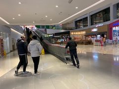 -家乐福(四元桥购物中心店)