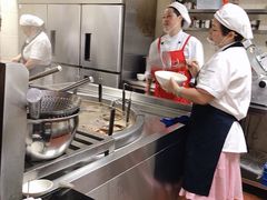 -遵义虾子张六羊肉粉(普陀路店)