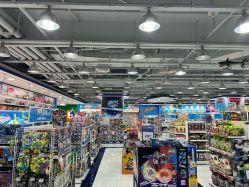 -玩具反斗城(正大广场店)