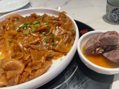 -滋粥楼·顺德菜(番禺广场总店)