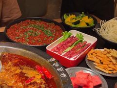 -晓宇重庆火锅(西安荟聚店)
