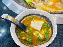 鱼汤-老刘生态大鱼坊铁锅炖鱼(赛马场店)