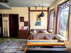 -小草屋轰趴馆别墅派对新场团建家庭聚会