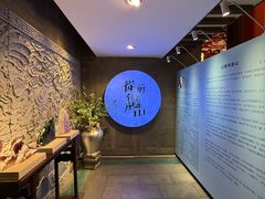 -梅龙镇酒家(南京西路总店)