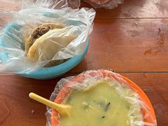 -老西关黄老太牛肉烧饼