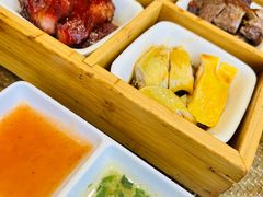 烧味四拼-老广酒楼(樱花店)