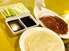 -金杏·粘卷子 烤鸭 农家菜